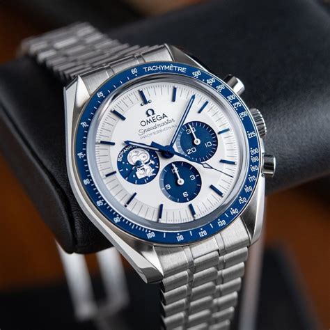 omega speedmaster anniversary series